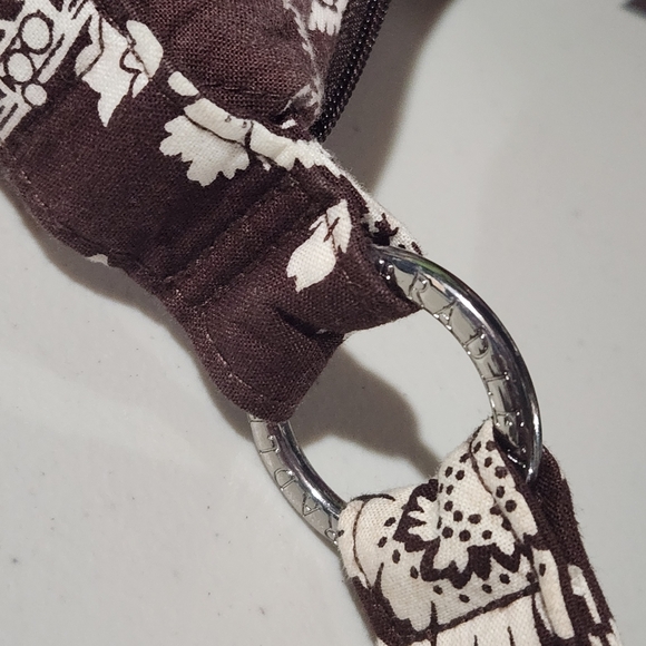 Vera Bradley Brown and White Quilted Bag - Picture 13 of 16